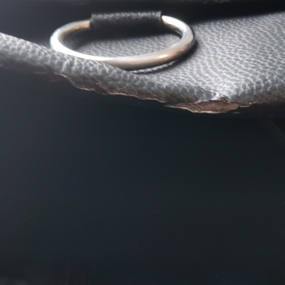 Carlos By Carlos Santana Envelope Front Ring Purse Black - Picture 13 of 16